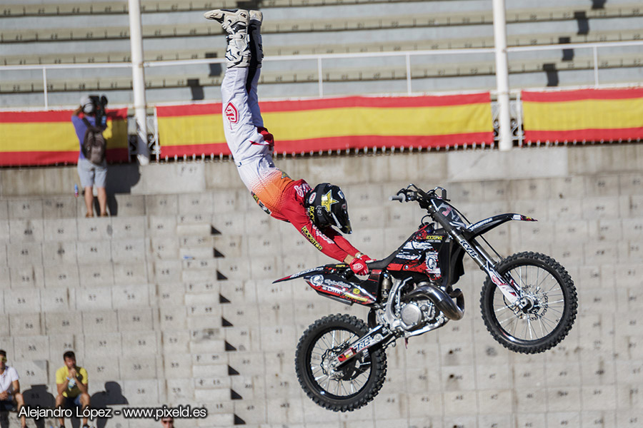 Red Bull X-Fighters 13